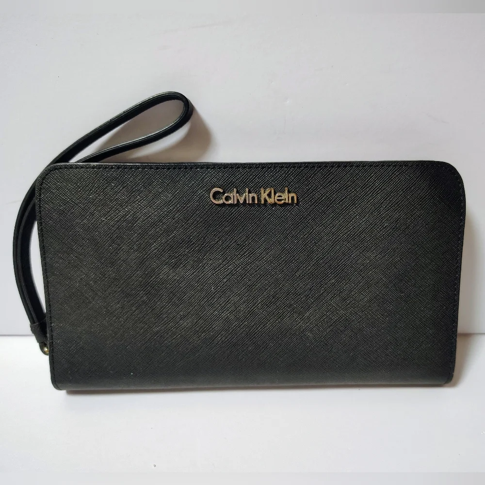 Calvin Klein Wallet Clutch Zip around Saffiano Leather Black 8